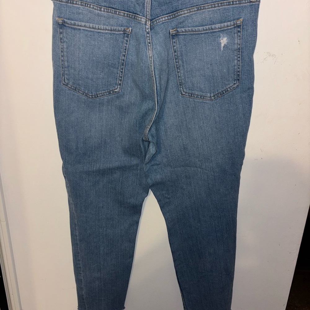 Old Navy Distressed Light Blue OG straight jeans - Picture 6 of 7